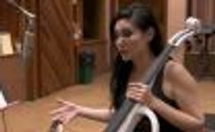 Ролик Cyberpunk 2077 с русскими субтитрами, посвящённый музыке в игре