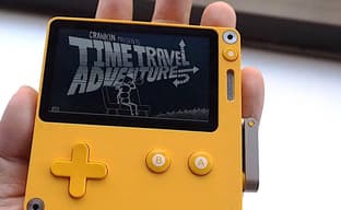 На консоли с ручкой Playdate запустили Doom