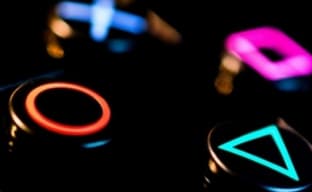 Похоже, PS5 останется без аналога системы Smart Delivery для Xbox Series X