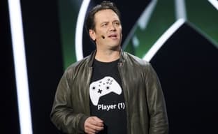 Глава Xbox не согласен со стратегией PlayStation. Спенсер раскритиковал идею «исключительности поколений»