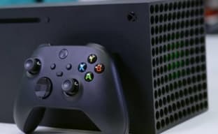 Ещё одна деталь Xbox Series X. Показана упаковка консоли