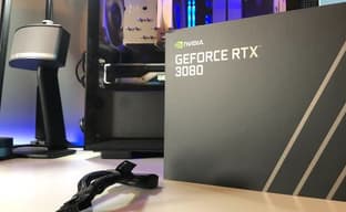 В ожидании первых обзоров RTX 3000. Редакции хвастаются фотографиями