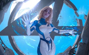 «Невидимая, но не беспомощная»: модель показала косплей Сюзан Шторм из мультивселенной комиксов Marvel