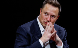 «А вы готовы?»: команда T1 приняла вызов Илона Маска сыграть в League of Legends против Grok 5