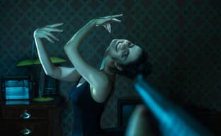 «Погладь кота!»: косплеер предстала в образе жуткой Кошатницы из хоррора No, I'm not a Human