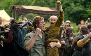 «Менее сексуальный Геральт из Ривии». Актёр «Рыцаря семи королевств» сравнил Дунка с героем Генри Кавилла в «Ведьмаке»