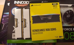 Amazon sent a customer DDR4 instead of DDR5. The fraudster didn't even bother to replace the external heatsink