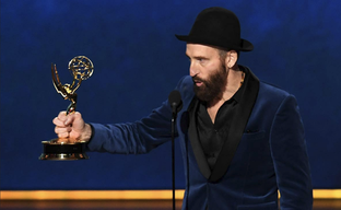 Режиссёр «Чернобыля» снимет сериал по Assassin’s Creed для Netflix