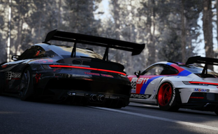 «Российская Need for Speed» стала доступнее китайским геймерам — CarX Street получила режим о противостоянии с полицией и локализацию