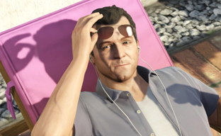 В дом к реальному Майклу из GTA V опять приехала полиция во время стрима — актёра уже хорошо запомнили