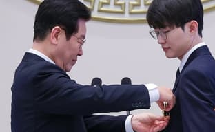 Корейский киберспортсмен Faker получил высшую награду от президента Южной Кореи