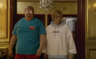 Netflix показала новый тизер фильма «Дни Сакамото» и раскрыла дату премьеры