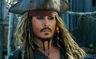 Disney готовит продолжение «Пиратов Карибского моря» с Марго Робби и сыном Джека Воробья — информатор