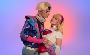 Косплееры превратились в Люкс и Эзреаля из League of Legends: Wild Rift — влюбленная парочка