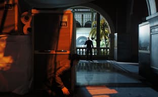 Продвижение и разрушения — как устроен геймплей за Бонда в 007 First Light