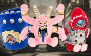 TOMY выпустит плюшевые версии силового кулака, Розового ужаса и Техножреца из Warhammer 40,000