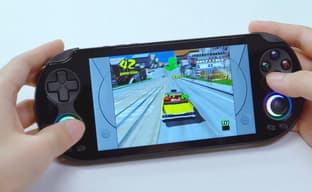 На портативной консоли Anbernic RG Vita Pro запустили Crazy Taxi, Legend of Mana и другие игры