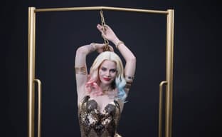 JND Studios показала распаковку и сборку статуи Харли Квинн из фильма «Отряд самоубийц»