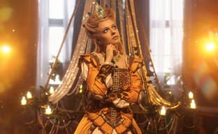 Косплеер показала княгиню Анну-Генриетту из дополнения «Ведьмак 3: Дикая Охота — Кровь и вино»