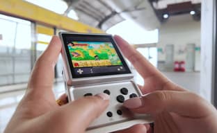 Вышел трейлер Anbernic RG Rotate — универсального портативного устройства с поворотным дисплеем