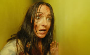 Хоррор «Закулисье реальности» по крипипасте Backrooms получил 85% свежести на Rotten Tomatoes