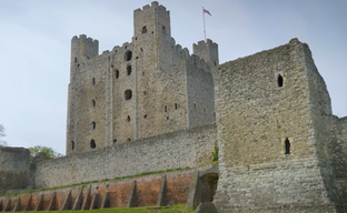 Разработчики тизерят новую Stronghold — фанаты считают, что уже знают её название