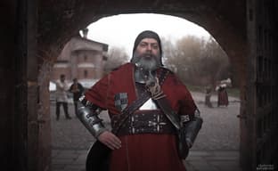 Косплеер показал Филипа Стенгера из игры «Ведьмак 3: Дикая Охота» — встреча с Кровавым Бароном