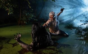 Битва на болоте: косплееры воплотили образы Геральта и Водной бабы из The Witcher 3: Wild Hunt