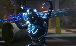 Джеймс Ганн намекнул на возможное появление Синего Жука во втором сезоне «Миротворца»