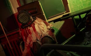 Monster with a spotlight and heels: model showed cosplay of The Evil Within's Shade