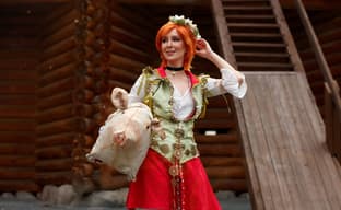 Healer from Oxenfurt: Cosplayer Embodies Shani from "The Witcher 3: Hearts of Stone" Expansion