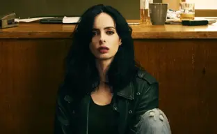 Кристен Риттер поделилась кадрами трейлера второго сезона «Сорвиголовы: Рождённый заново»