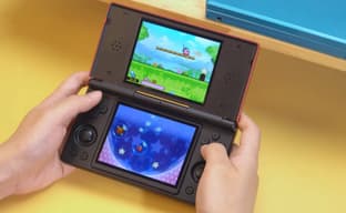 Anbernic сыграла в проекты с Nintendo DS на портативной раскладной консоли с двумя экранами RG DS