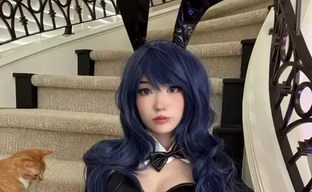 Скандал на TwitchCon: на стримершу-косплеершу Emiru напали во время мероприятия