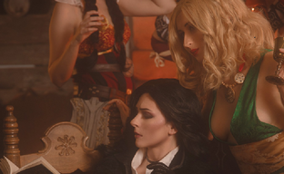 CDPR показала групповой косплей 11 белых чародеек из The Witcher. Темнокожих нет, зато есть хмурый Геральт