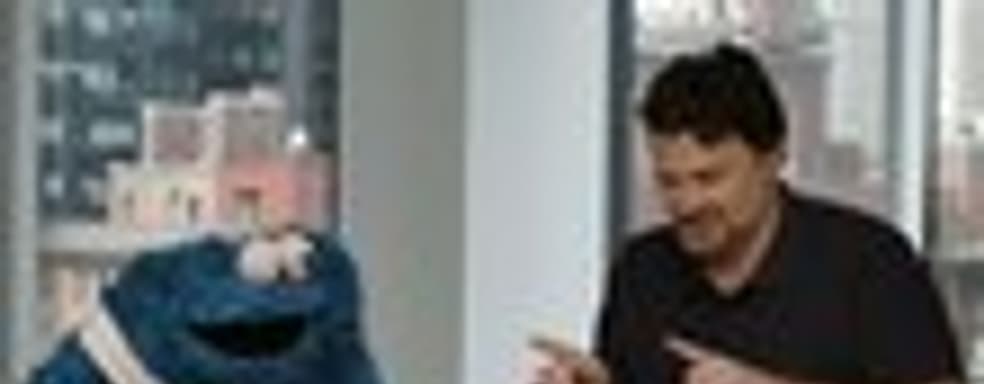 Tim Schafer объясняет идею Once Upon a Monster представителю Sesame Street