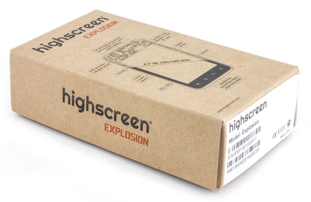Упаковка коммуникатора Обзор Highscreen Explosion. Упаковка коммуникатора