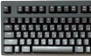 Tesoro Excalibur: механическая игровая клавиатура с подсветкой и встроенной памятью в классическом исполнении