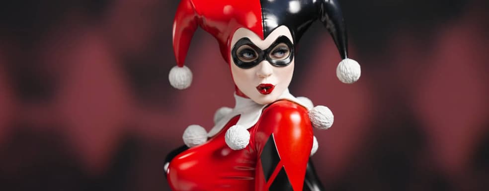 Sideshow Collectibles показала распаковку и сборку статуи Харли Квинн в классическом костюме