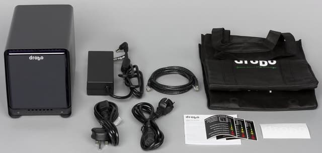 Комплект поставки накопителя Drobo 5N