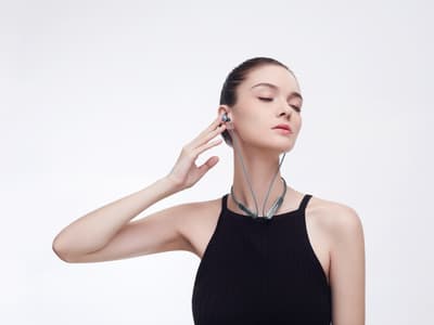 Honor представляет Bluetooth-наушники Honor Sport Pro