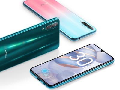 Honor объявляет о старте продаж смартфона Honor 30i