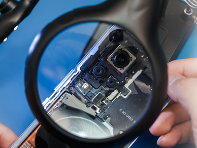 Увидеть на видео, как ремонтируют смартфон или ноутбук: Honor запустила уникальный для России сервис