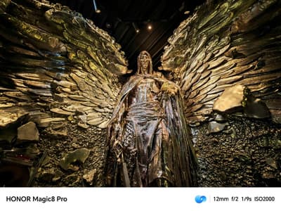 Как снимает «Бог ночи»: опубликованы примеры работы перископической телефотокамеры Honor Magic 8 Pro