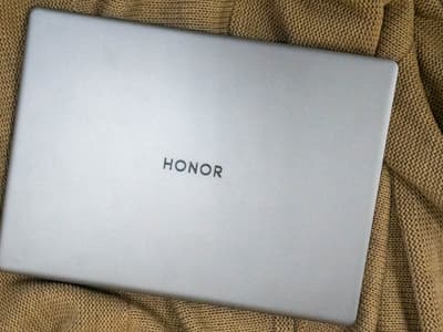 Один день с Honor MagicBook View 14: как студент-фрилансер перешел с настольного компьютера на ноутбук