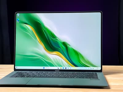 Первый взгляд на Honor MagicBook Art 14: тонкий и лёгкий ноутбук с отстёгивающейся камерой