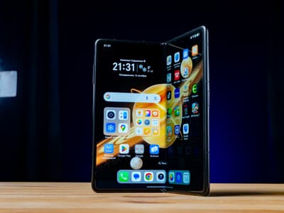 Первый взгляд на Honor Magic V3 — тонкий складной смартфон