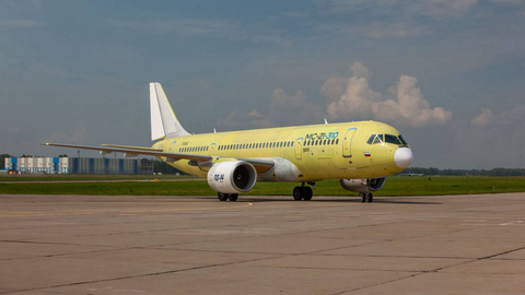 МС-21-310 сравнили с Boeing и Airbus: лайнер показал уровень расхода топлива действующего авиапарка России