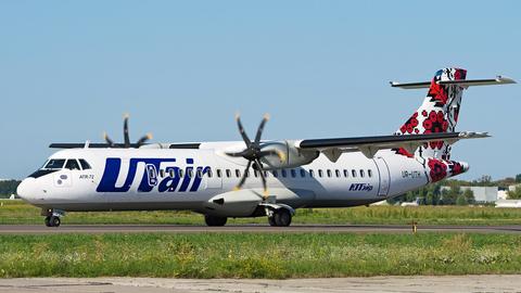 Рейс Тюмень — Уфа прервал полёт: ATR-72 с 126 пассажирами сел обратно в аэропорту вылета