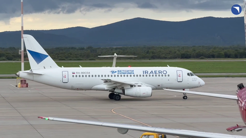 SSJ-100 устроили воздушную карусель во Владивостоке: несколько самолётов сменили друг друга за час